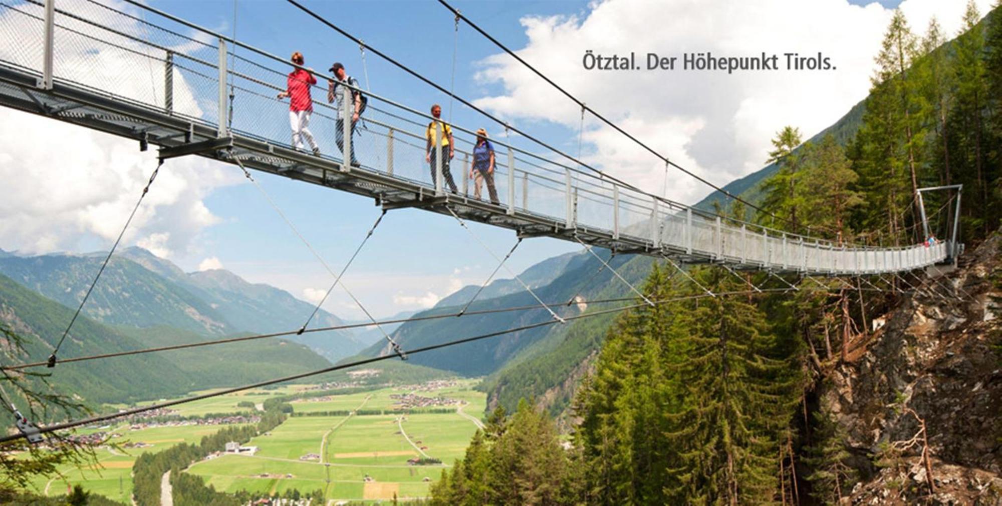 Landhaus Oetztalblick แลงเงนเฟลด์ ภายนอก รูปภาพ