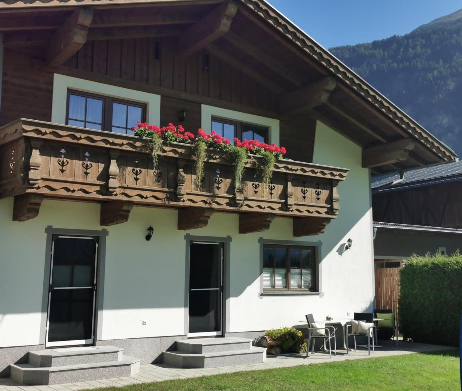 Landhaus Oetztalblick แลงเงนเฟลด์ ภายนอก รูปภาพ
